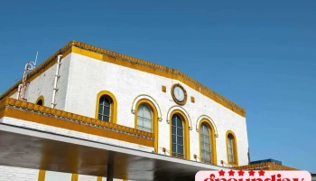 嘉义火车站旅游服务中心 - Chiayi City, West District