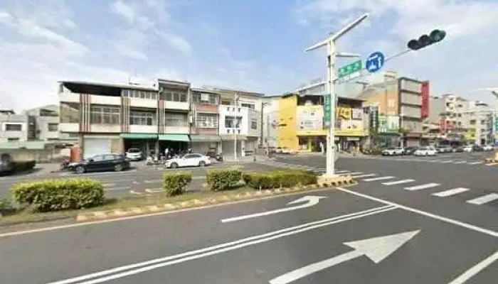 An An Wang Ka  Chui Yang Dian Jie Jing He 360 Du Quan Jing Zhao - Chiayi City, East District