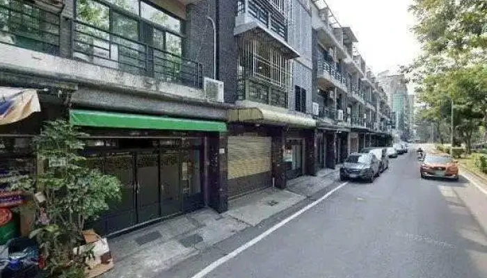 An Quan Jie Neng Sheng Dian Ai Di Qiu Quan Bu - Chiayi City, West District