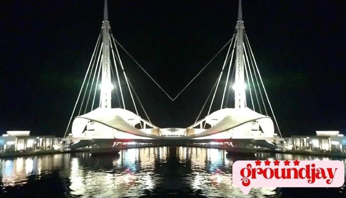 Cheng Shi Shang Lu Gao Xiong Zhen Ai Guan Shi Pin - Kaohsiung City, Yancheng District