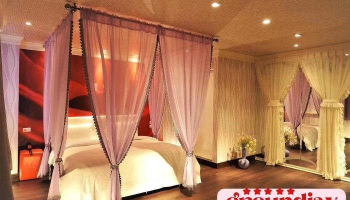 Da Cheng Shang Wu Fan Dian Quan Bu - Yilan County, Yilan City