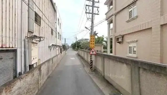 Dong Fa Shi Ye You Xian Gong Si Jie Jing He 360 Du Quan Jing Zhao - Changhua County, Changhua City