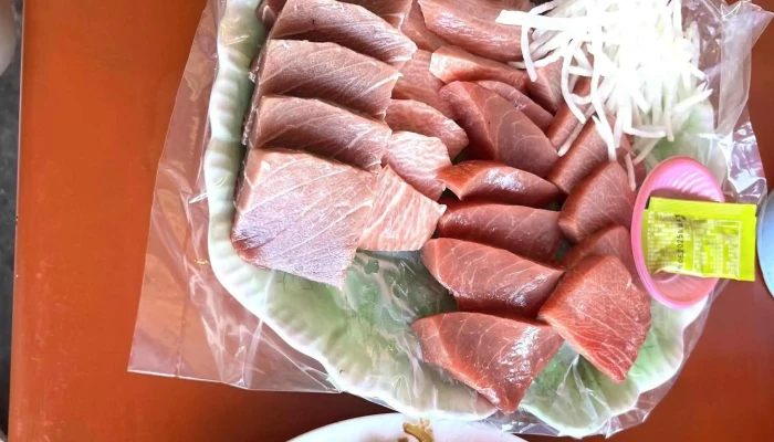 Dong Gang Lao Chuan Chang Hei Wei Yu Zhuan Mai Dian 13Hao 價格 - Pingtung County, Donggang Township