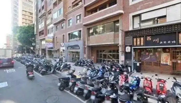 Er Mu Yun Duan Ke Ji Xing Ye You Xian Gong Si Quan Bu - 台灣西屯区