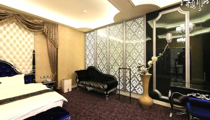 Fei Fan Qi Lu Yin Le Gai Nian Guan Jie Jing He 360 Du Quan Jing Zhao - Yilan County, 宜兰市