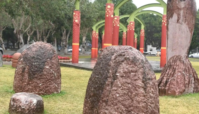 Hua Lian Xian Zheng Fu Xing Zheng Ji Guan 如何到達 - Hualien County, Hualien City