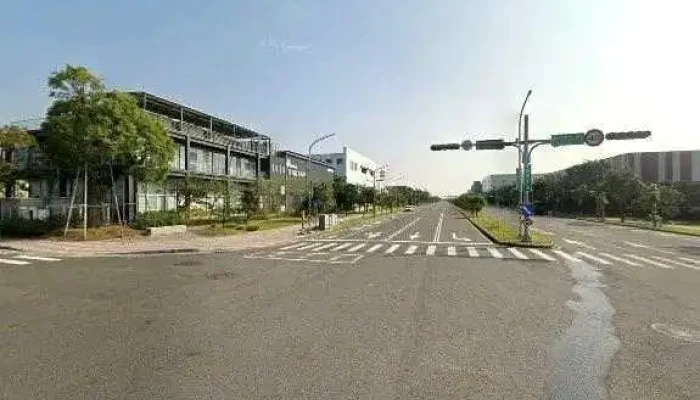 Hua Ya Ying Yong Cai Liao Gu Fen You Xian Gong Si Jie Jing He 360 Du Quan Jing Zhao - Tainan City, Annan District