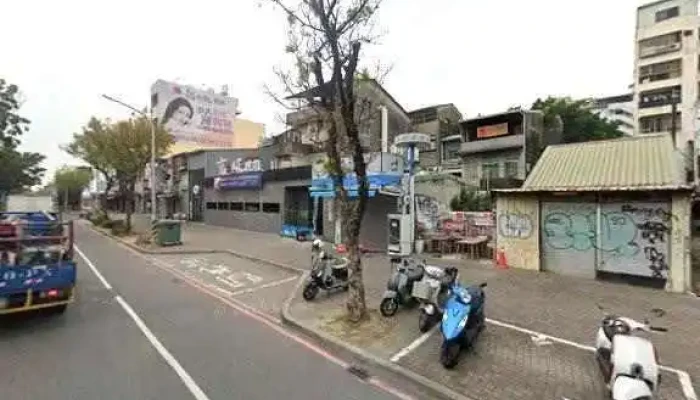 Jing Qi Shao Rou Jie Jing He 360 Du Quan Jing Zhao - Tainan City, West Central District