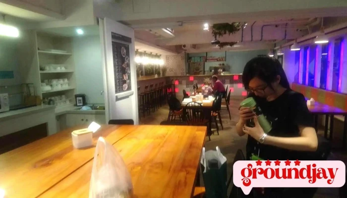 Lu Xiang Zi Zai Qing Lu Loosha Hostel You Fang Ke Ti Gong - Taichung City, Central District