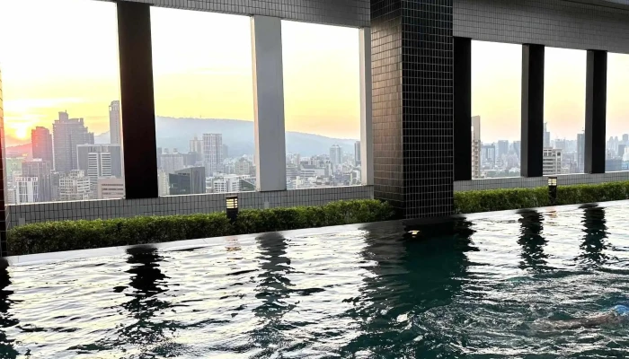 Ming Fa Jing Ge Jie Dai Zhong Xin 地址 - Kaohsiung City, Cianjhen District
