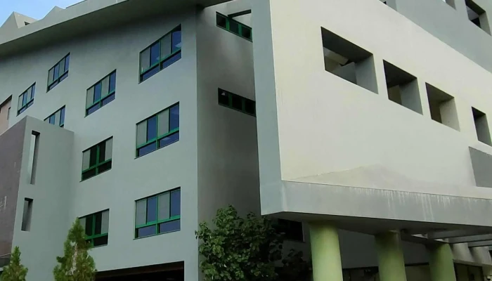 Ping Dong Xian Zheng Fu Huan Jing Bao Hu Ju 如何到達 - Pingtung County, Pingtung City