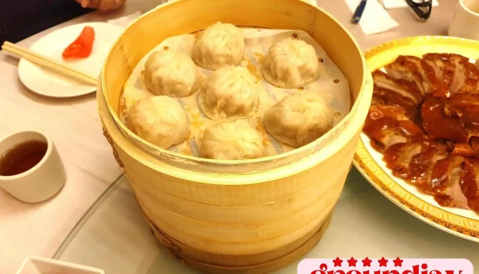 Tai Nan Shang Wu Hui Guan  Gang Shi Yin Cha Xiao Long Bao - Tainan City, Yongkang District