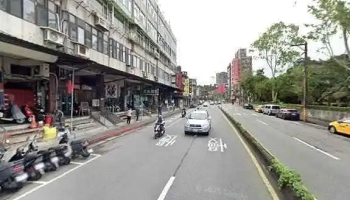 Wai Guo Ling Shi Zui Snacklips Jie Jing He 360 Du Quan Jing Zhao - Taipei City, Wenshan District