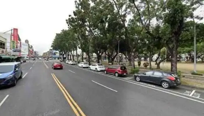 Wang Lu Ke Zhan Jie Jing He 360 Du Quan Jing Zhao - Chiayi City, West District