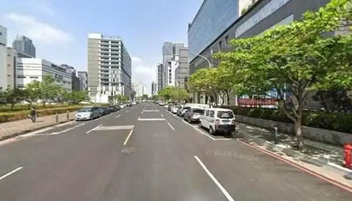 Wei Lian Wang Ke Ji You Xian Gong Si TurboplusWu Cheng Shi Ma Kai Fa Ping Tai Jie Jing He 360 Du Quan Jing Zhao - Kaohsiung City, Cianjhen District