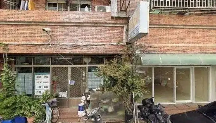 Xiao Gua Niu Zu Ren Zhu Zhai Dai Guan You Xian Gong Si Jie Jing He 360 Du Quan Jing Zhao - Chiayi City, West District