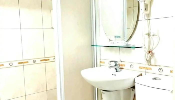 Xin Jin Men Shang Lu New Km Hotel Jin Men Lu Xing Jin Men Shi Zhong Xin Zhu Su Shang Jia Shang Chuan - Kinmen County, Jincheng Township