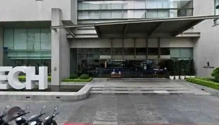 Yan Hua Ke Ji   Nei Hu Zong Bu Jie Jing He 360 Du Quan Jing Zhao - Taipei City, Neihu District