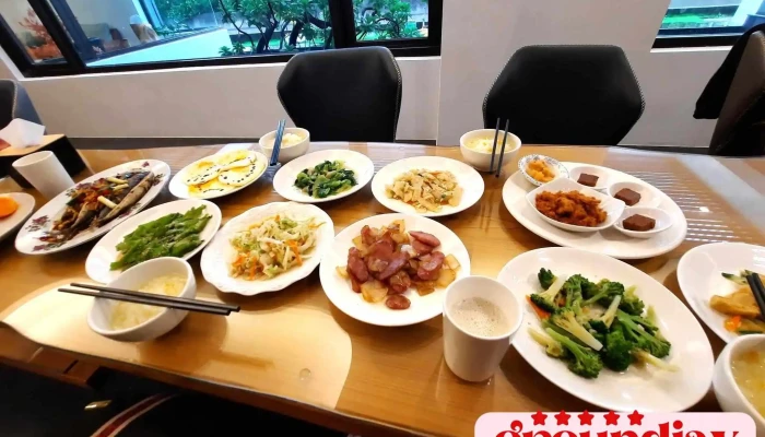 Yi Lan Min Su Wo Er Fu W Star Can Yin - Yilan County, Dongshan Township