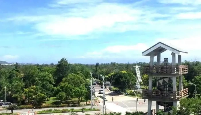 Yi Ta Yuan Lu Tai Dong Xian Yuan Zhu Min Wen Hua Hui Guan Quan Bu - Taitung County, Taitung City