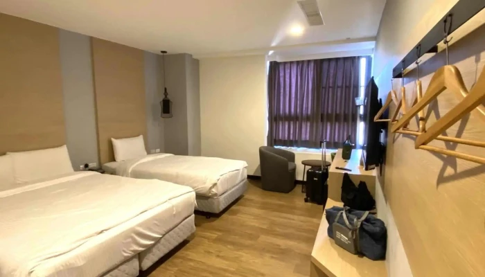 Zhong Hua Dian Xin Peng Hu Ying Yun Chu Peng Hu Hui Guan 號碼 - Penghu County, Magong City