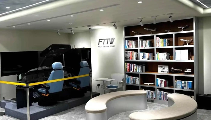 Fttw — 台北教室 培訓機師｜自訓機師｜花蓮飛行課程 Flight Training Taiwan - 台北市
