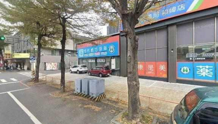 QGe 3c Tai Nan Yu De Dian Jie Jing He 360 Du Quan Jing Zhao - Tainan City, North District