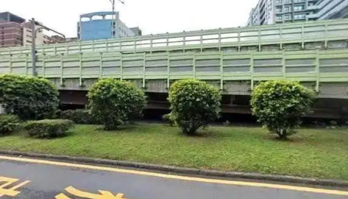 Vega Integration Corporation Xin Ban Dian Kong Zi Cai Gu Fen You Xian Gong Si Jie Jing He 360 Du Quan Jing Zhao - Taipei City, Zhongshan District