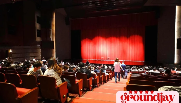 彰化县文化局员林演艺厅 - 彰化縣員林市