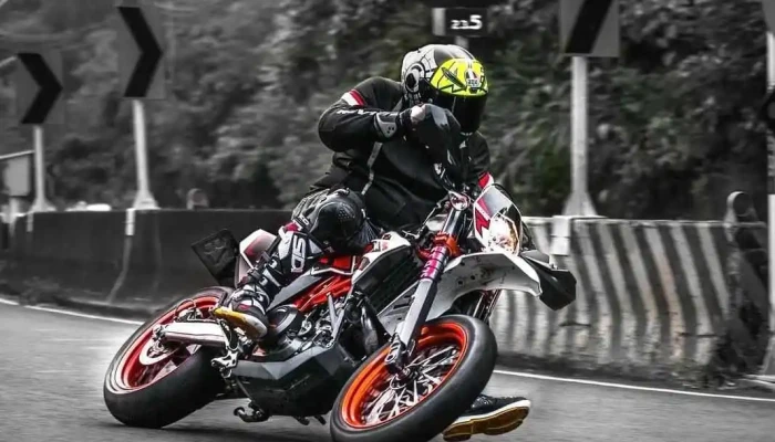 武吉重車館 Wugi Moto｜sym｜ktm｜honda｜yamaha｜cfmoto｜日系歐系 進口重機檔車 國產機車｜道路救援｜ - Tainan City, Annan District