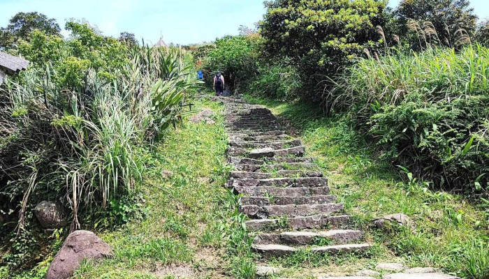 鸡笼山登山步道 - 新北市